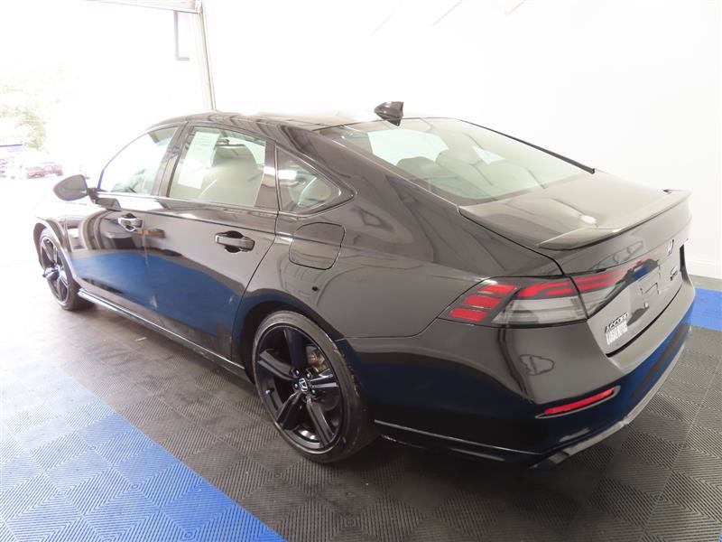 Used 2024 Honda Accord Sport image 10
