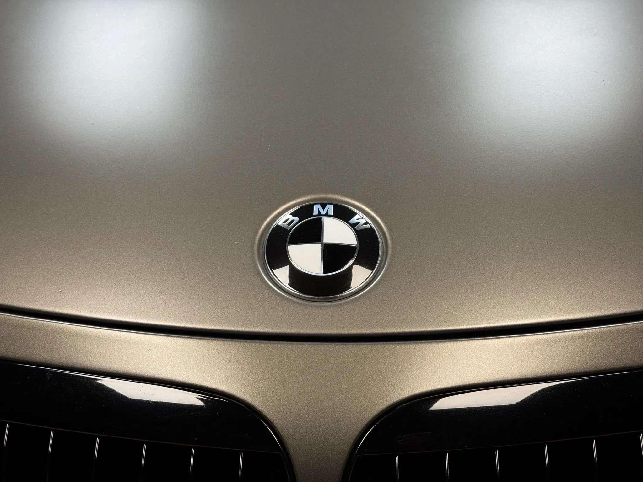 Used 2008 BMW 650i Coupe w/ Sport Pkg RWD image 10