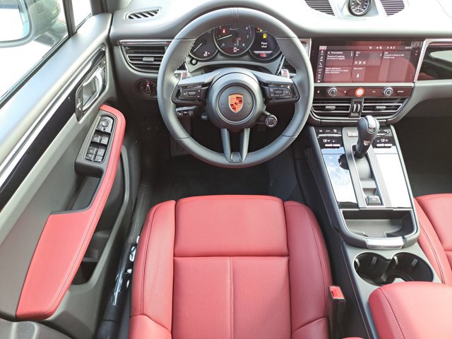 New 2026 Porsche Macan Turbo image 17