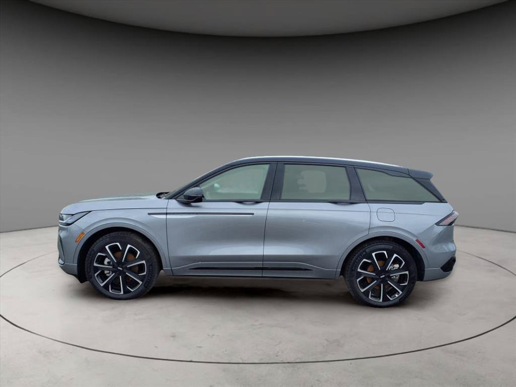 New 2025 Lincoln Nautilus Reserve AWD/4WD image 2