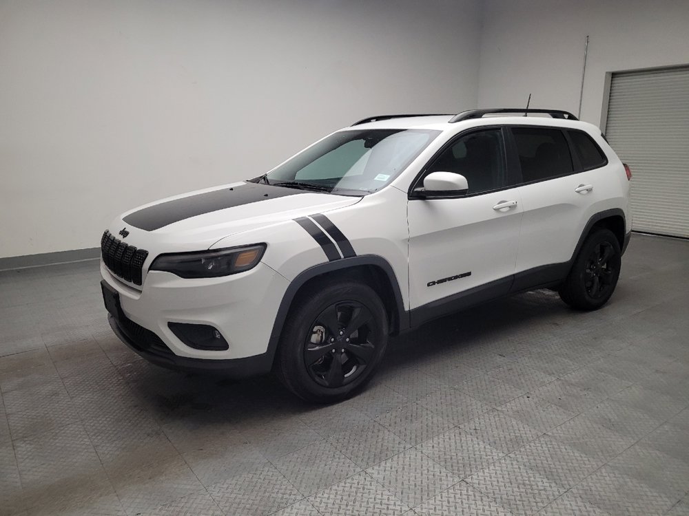 Used 2019 Jeep Cherokee Latitude Plus AWD/4WD image 2