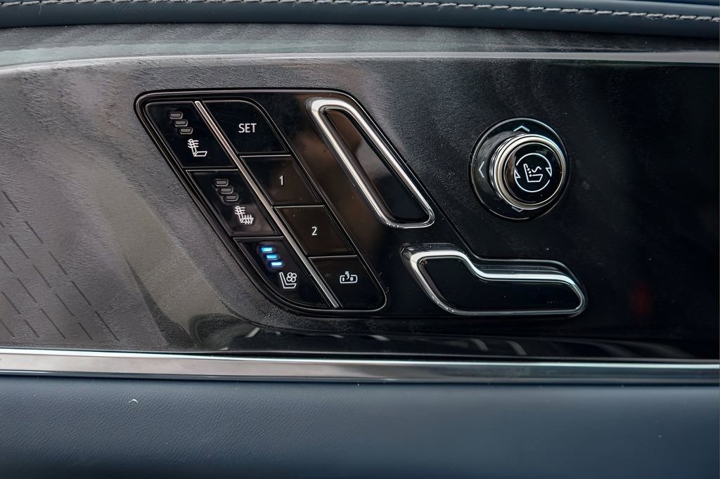New 2025 Cadillac Escalade IQ Sport 2 AWD/4WD image 18