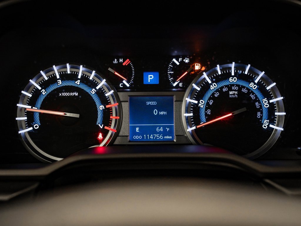 Used 2016 Toyota 4Runner SR5 image 28