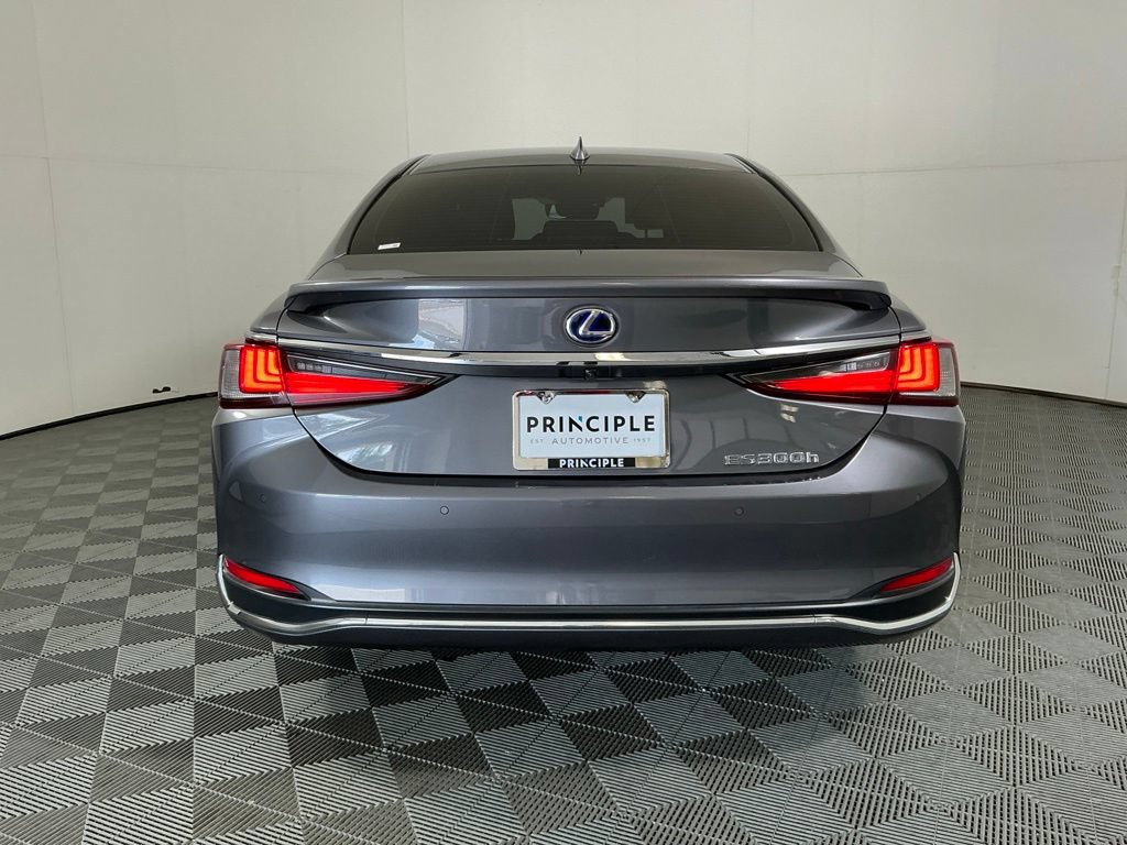 Used 2020 Lexus ES 300h w/ Premium Package FWD image 6