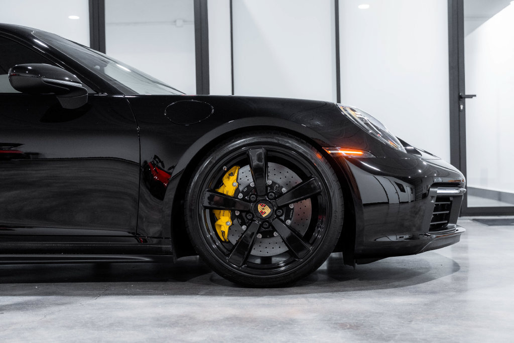 Used 2020 Porsche 911 Carrera S RWD image 10