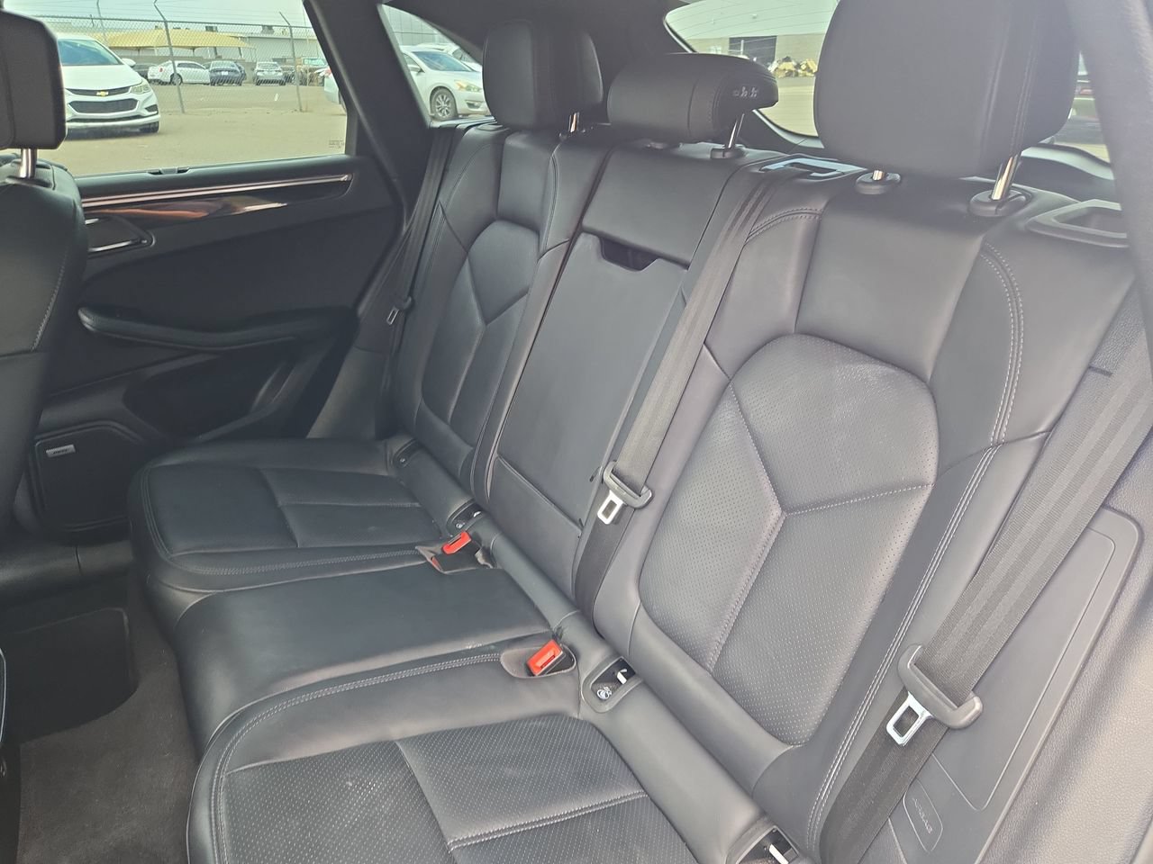 Used 2023 Porsche Macan Turbo AWD/4WD image 14
