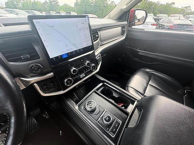 Used 2022 Ford Expedition XLT AWD/4WD image 28