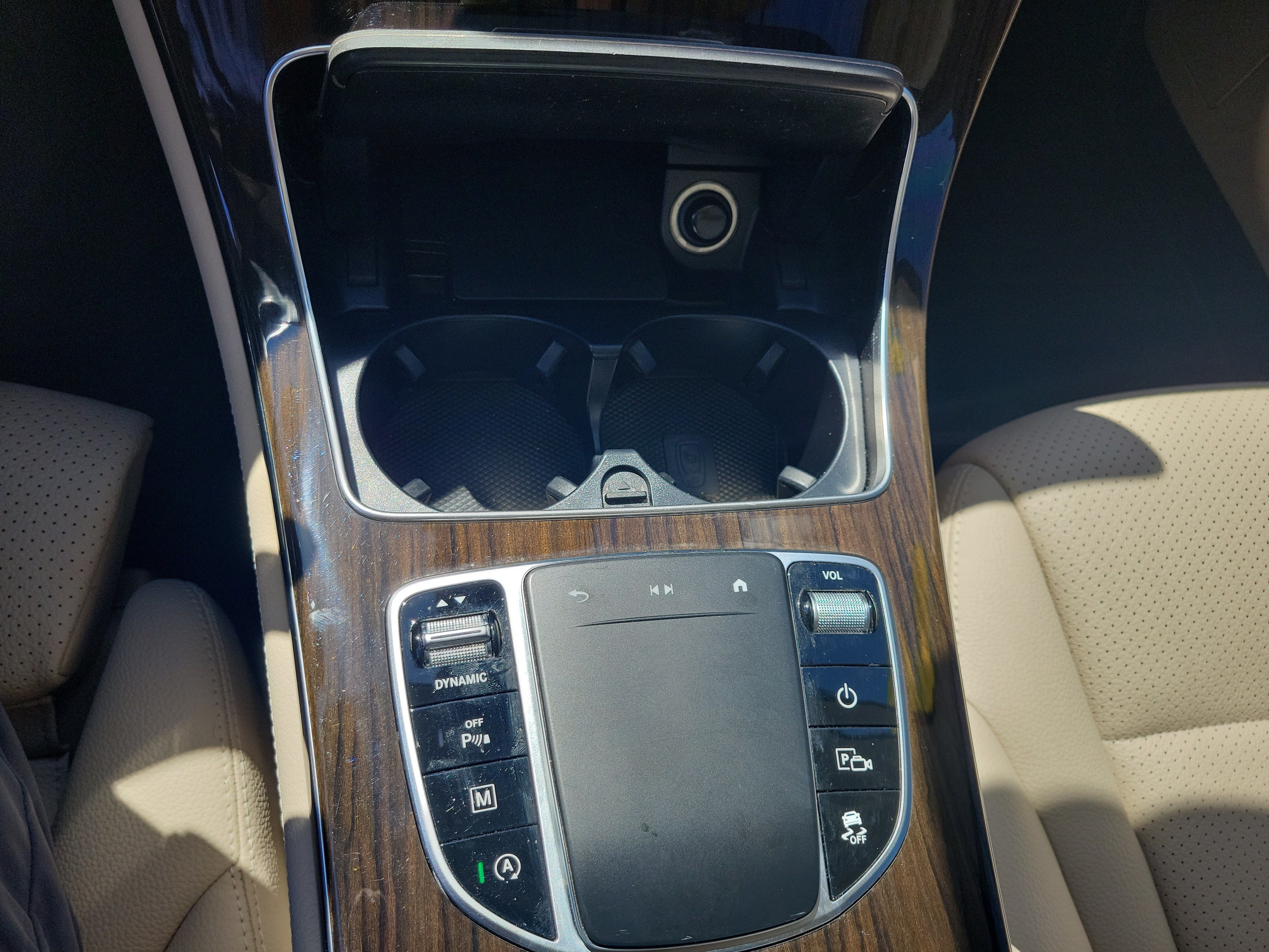 Used 2021 Mercedes-Benz GLC 300 image 27