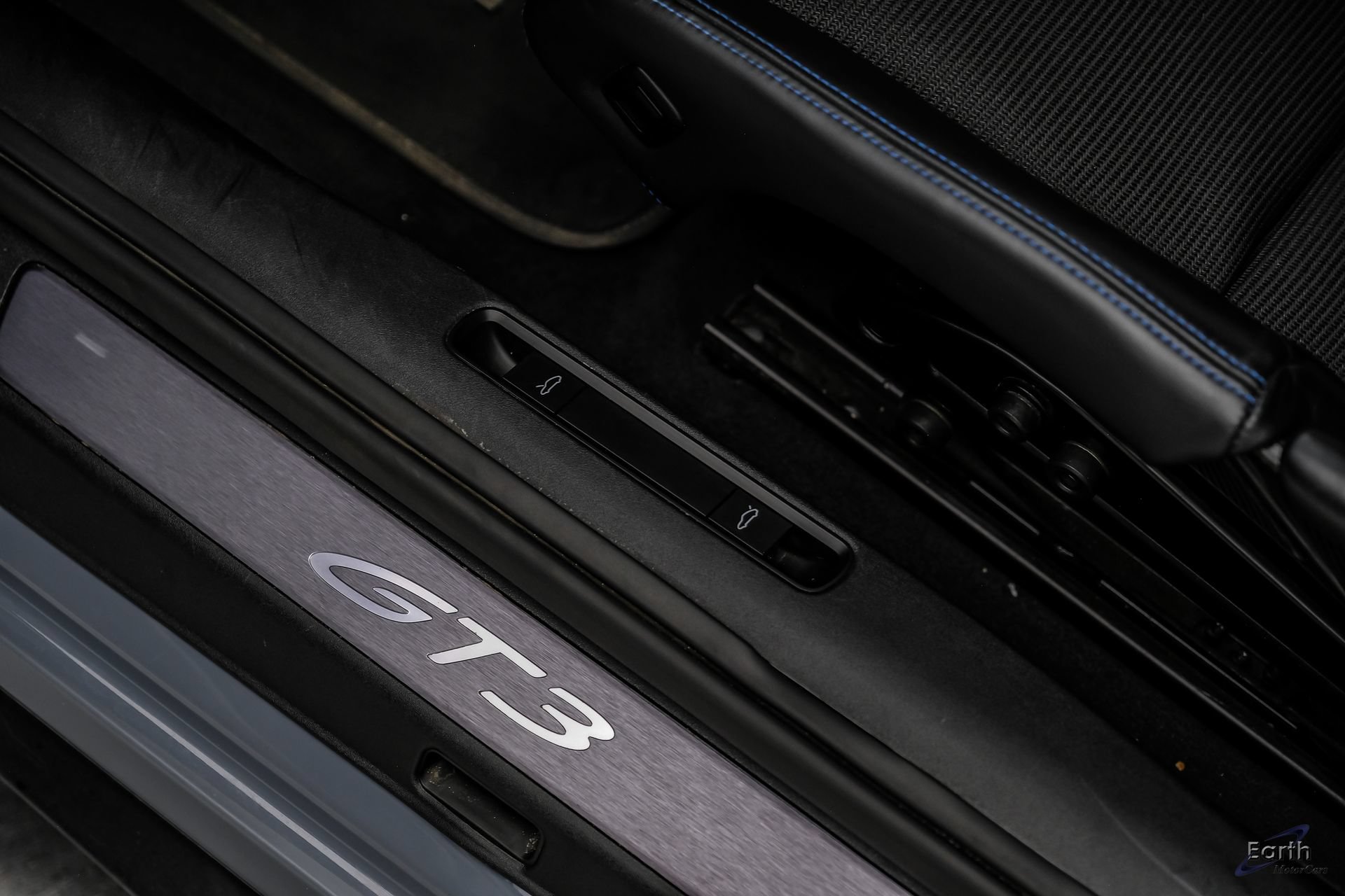 Used 2023 Porsche 911 GT3 RWD image 41