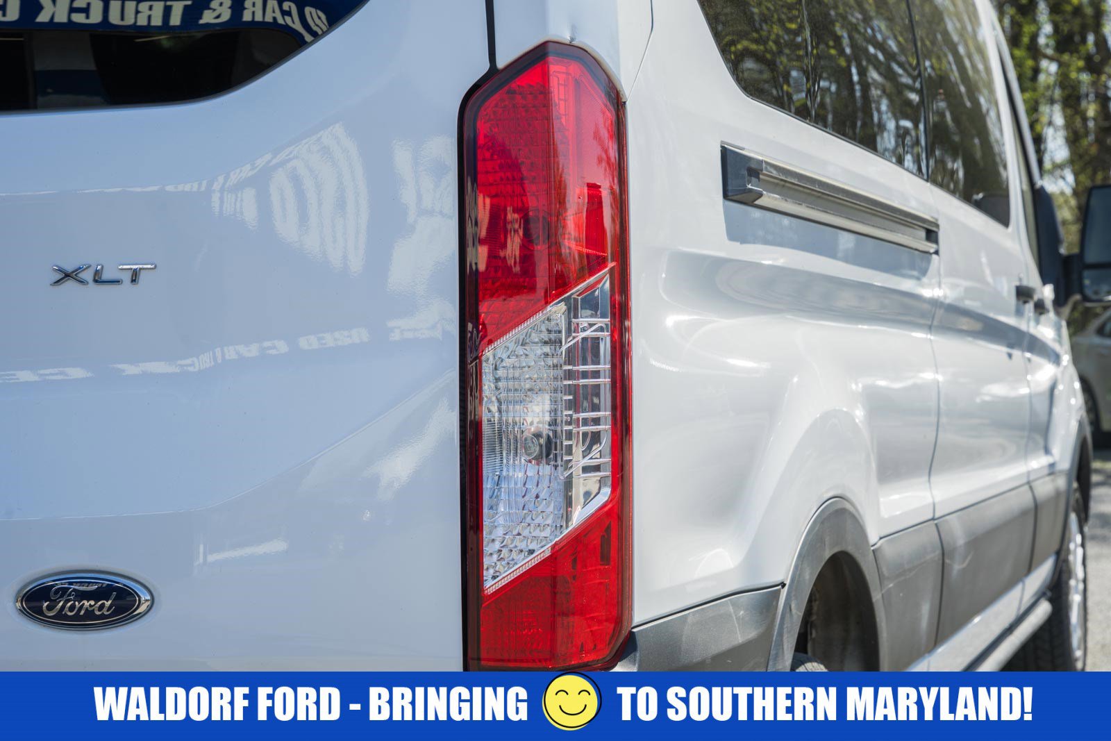 Used 2024 Ford Transit 350 XLT image 7