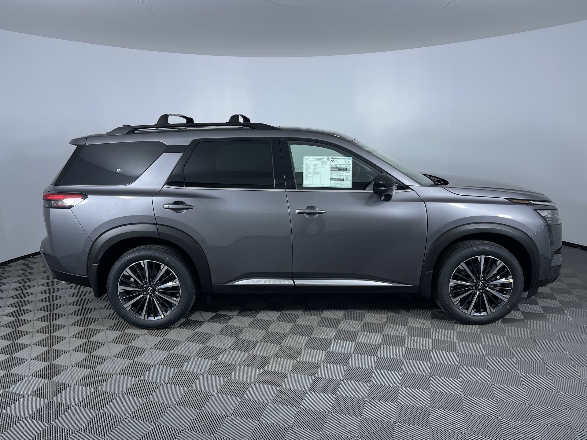New 2026 Nissan Pathfinder Platinum w/ Cargo Package AWD/4WD image 10