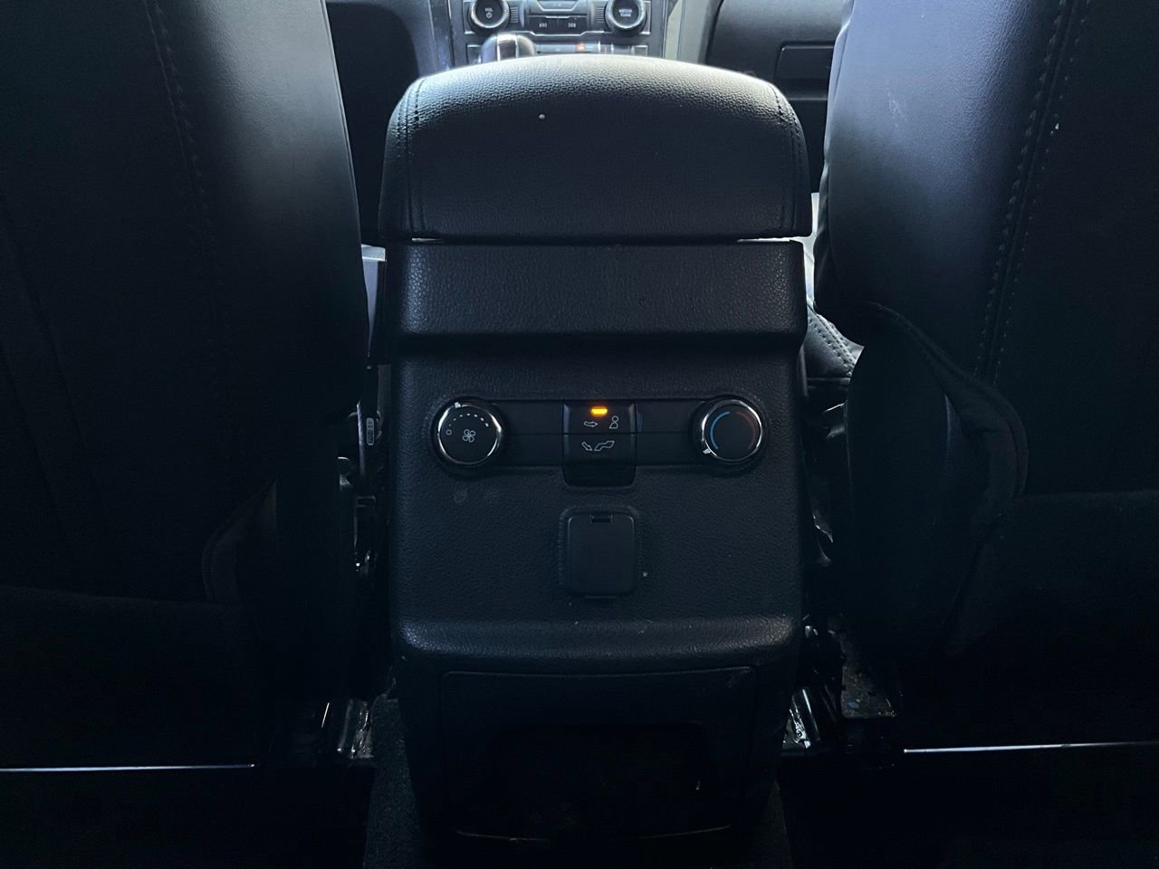 Used 2019 Ford Explorer XLT w/ Equipment Group 202A image 14