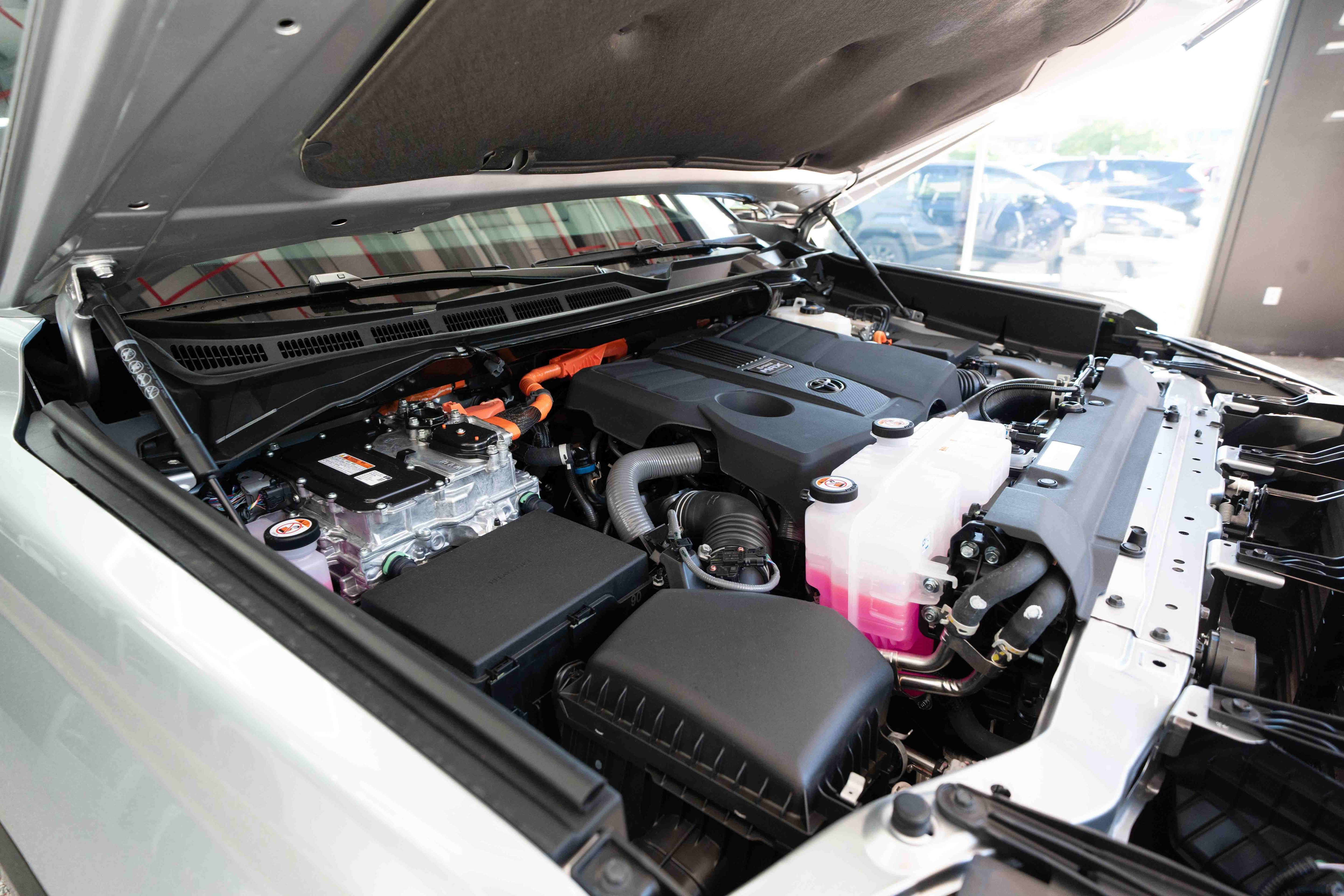 New 2026 Toyota Sequoia Platinum AWD/4WD image 33