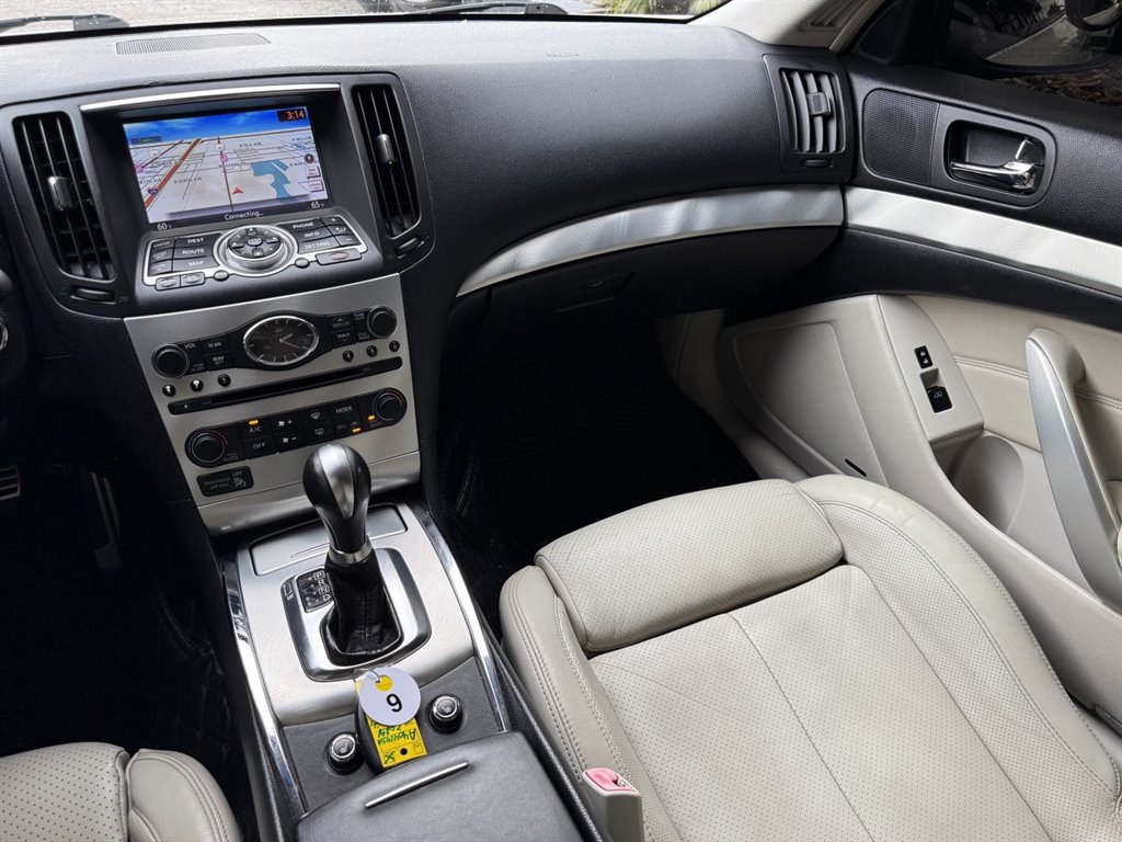 Used 2014 INFINITI Q60 Journey w/ Premium Package RWD image 18