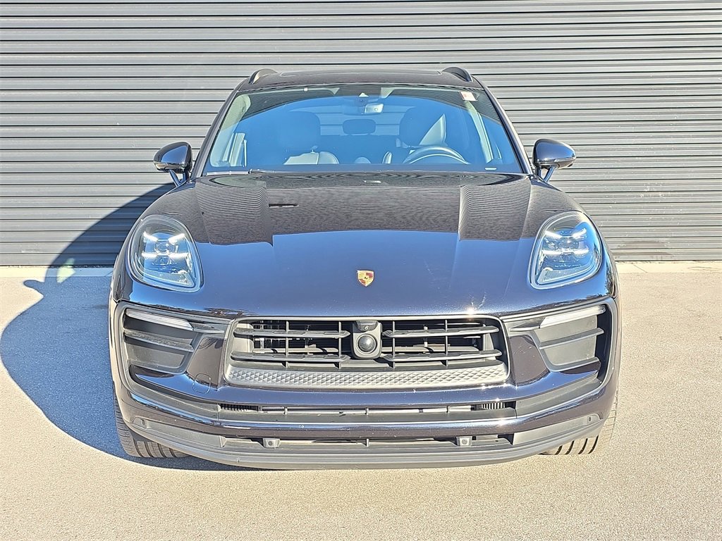 Certified 2024 Porsche Macan image 10