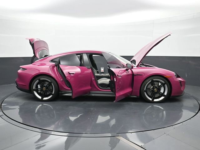 Certified 2024 Porsche Taycan GTS image 39