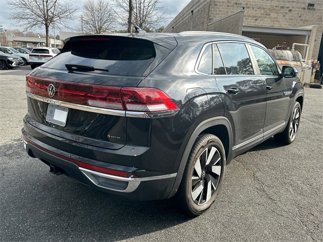 Certified 2025 Volkswagen Atlas Cross Sport SEL image 7