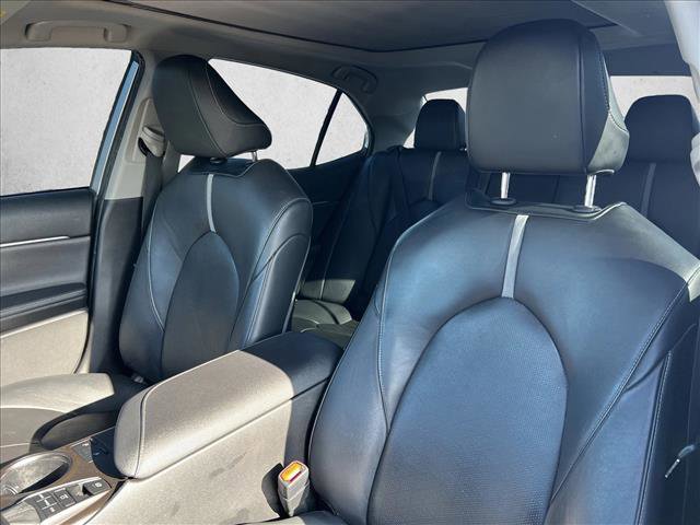 Used 2021 Toyota Camry XSE image 16