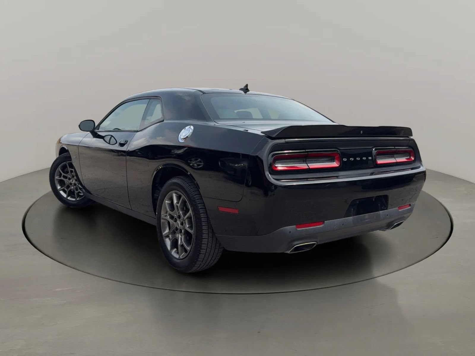 Used 2017 Dodge Challenger GT w/ Driver Convenience Group AWD/4WD image 5