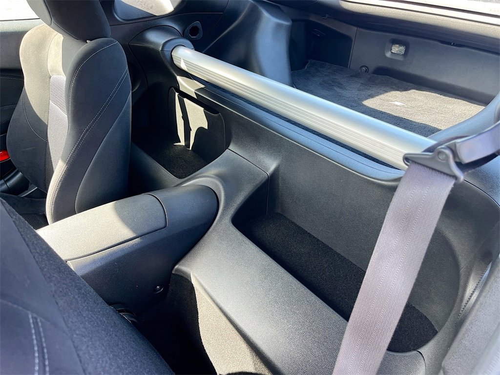 Used 2017 Nissan 370Z Base image 23