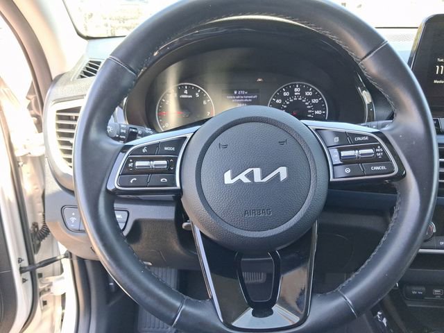 Used 2023 Kia Seltos S w/ Navigation Package image 15