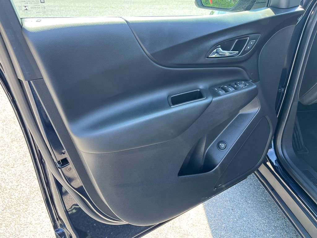 Used 2021 Chevrolet Equinox LT FWD image 13