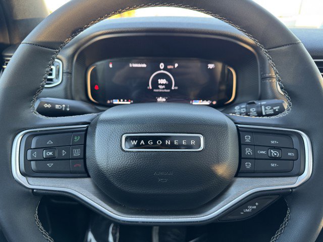 Certified 2024 Jeep Wagoneer Series II image 20