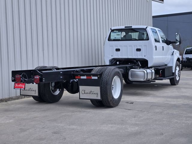 New 2027 Ford F750 2WD Crew Cab Super Duty image 7