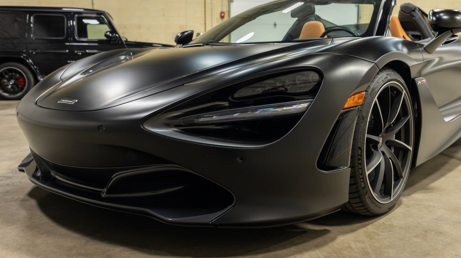Used 2020 McLaren 720S Spider image 20