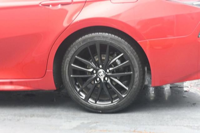 Used 2023 Toyota Camry XSE FWD image 13