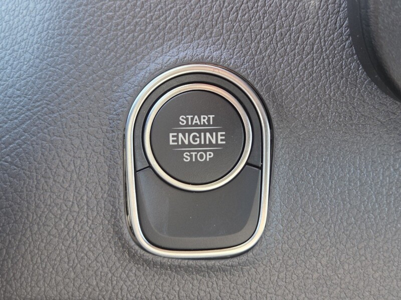 New 2025 Mercedes-Benz Sprinter 2500 image 28