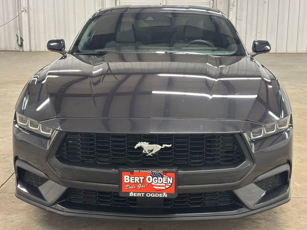 Used 2024 Ford Mustang Coupe RWD image 2