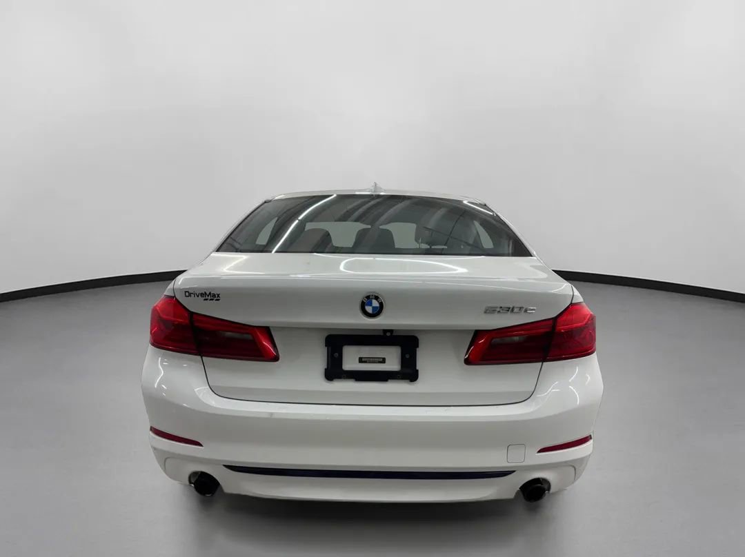 Used 2018 BMW 530e xDrive image 8