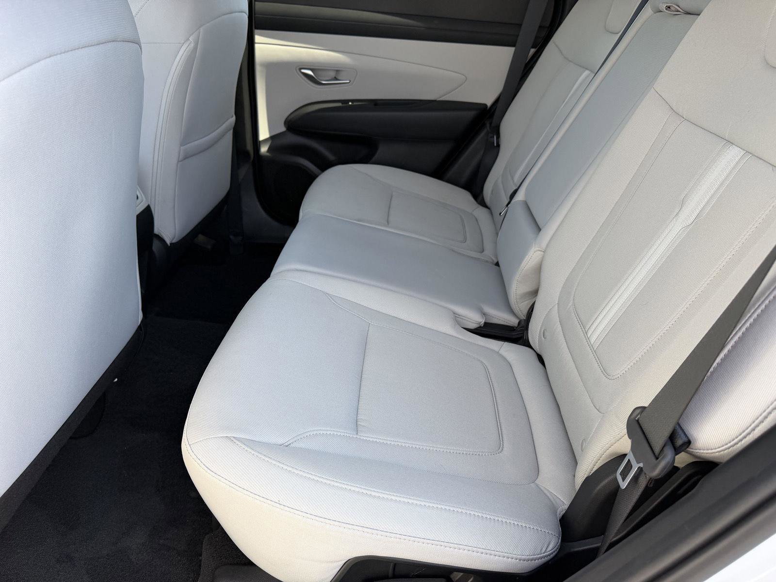 Certified 2025 Hyundai Tucson SEL image 9