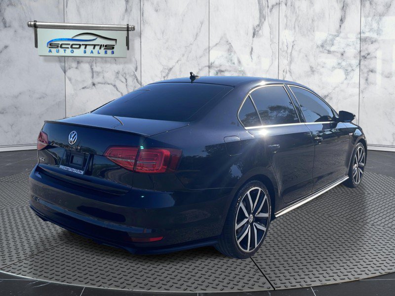 Used 2018 Volkswagen Jetta GLI FWD image 8