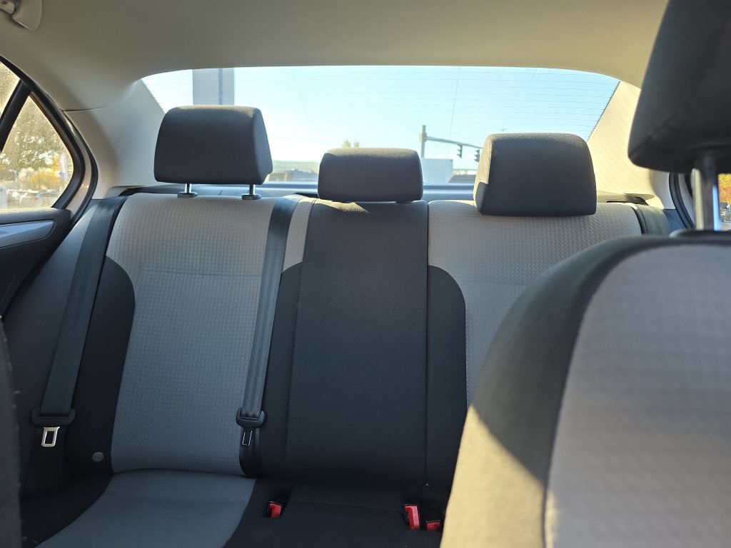 Used 2017 Volkswagen Jetta S w/ Jetta S Cold Weather Package FWD image 39