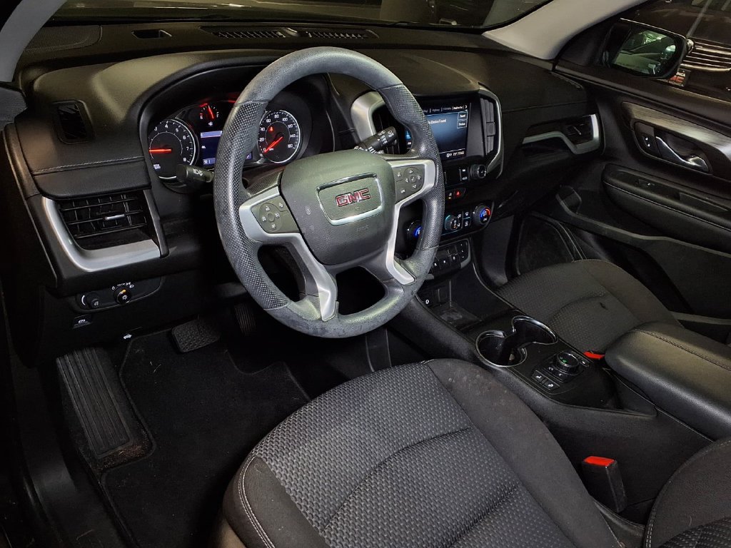 Certified 2022 GMC Terrain SLE w/ Driver Convenience Package FWD image 5