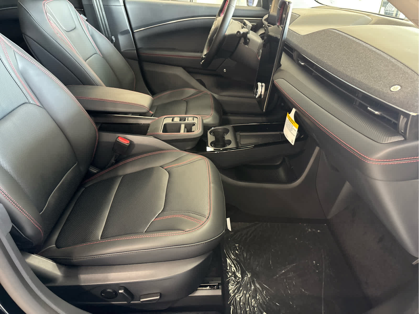 New 2026 Ford Mustang Mach-E Premium w/ Sport Appearance Package AWD/4WD image 28
