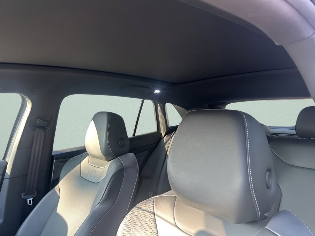 Used 2023 Volkswagen ID.4 S image 18