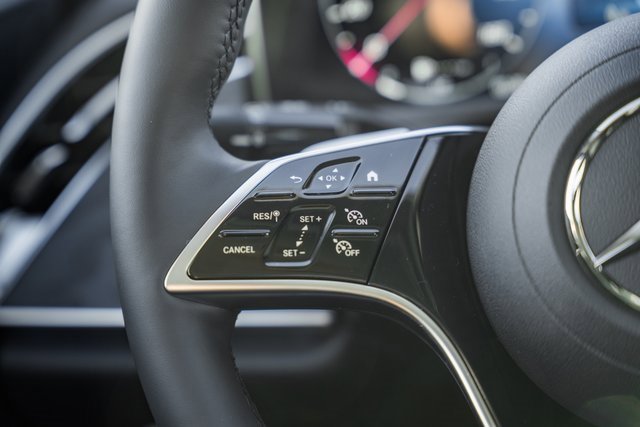 New 2026 Mercedes-Benz E 350 4MATIC Sedan image 29