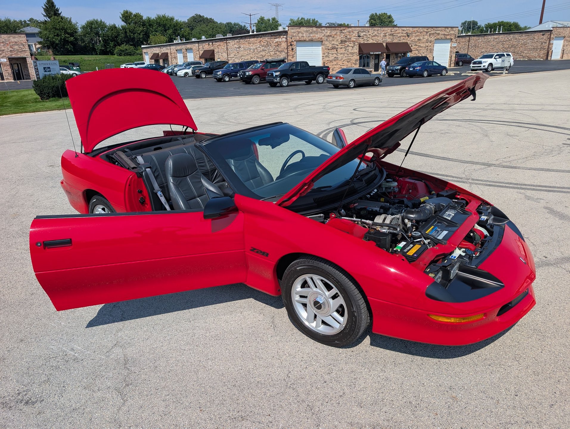 Used 1994 Chevrolet Camaro Z28 RWD image 4