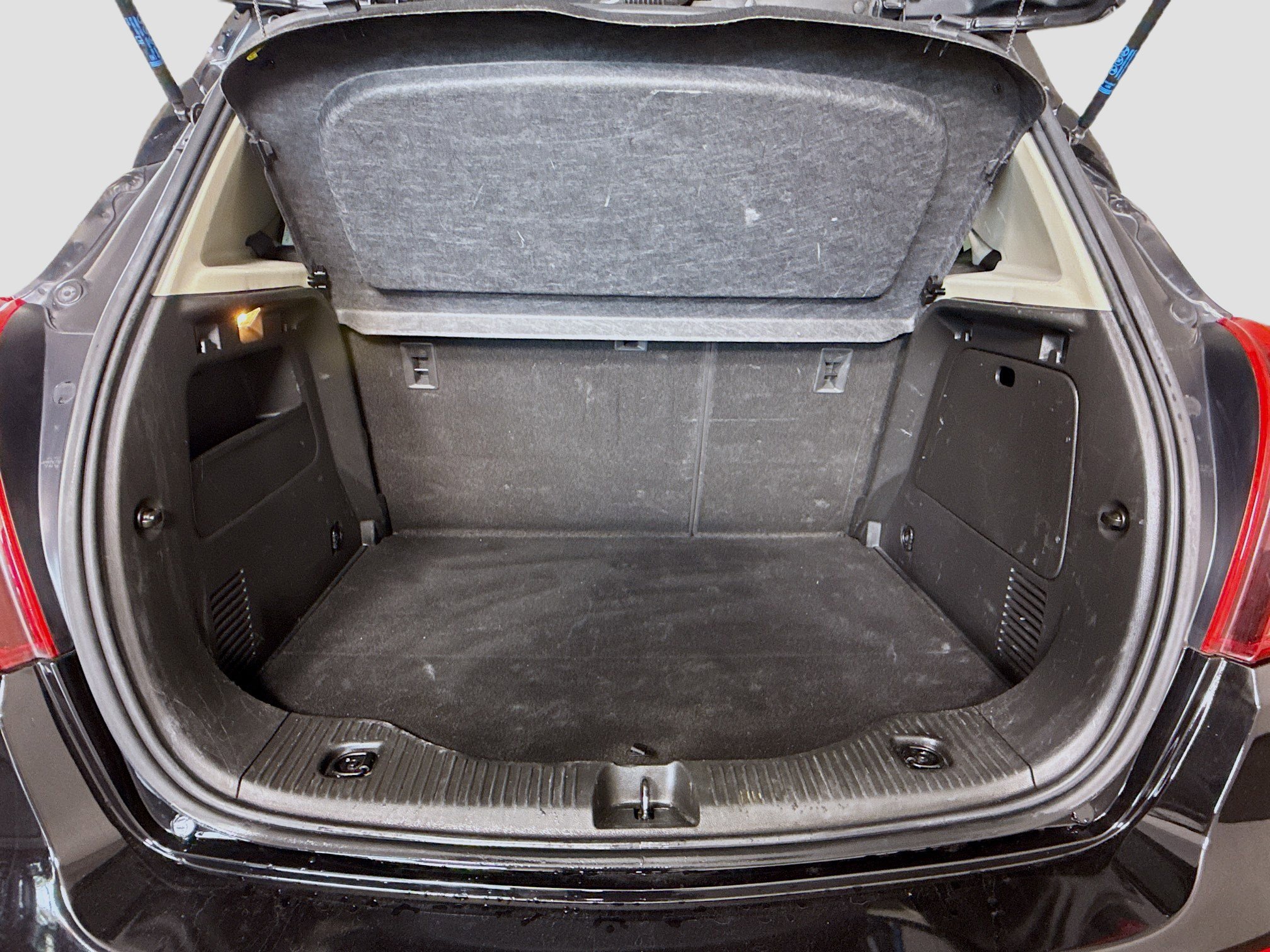 Used 2019 Buick Encore Preferred image 35