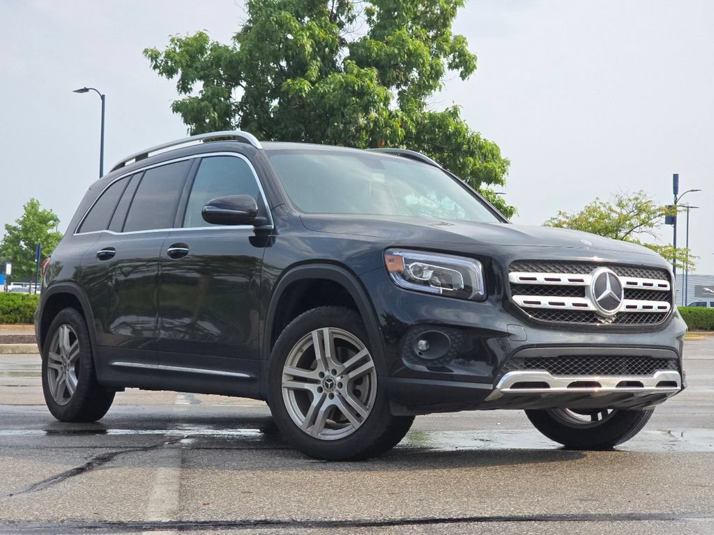 Certified 2023 Mercedes-Benz GLB 250 4MATIC image 1