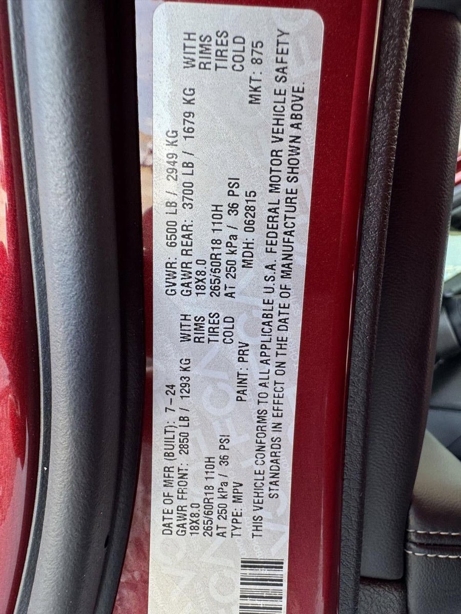 Used 2024 Jeep Grand Cherokee L Altitude AWD/4WD image 36