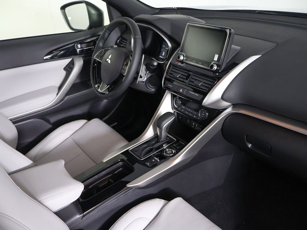 New 2026 Mitsubishi Eclipse Cross SEL image 30