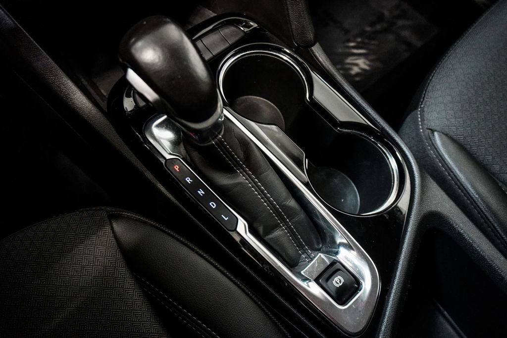 Used 2023 Buick Encore GX Preferred image 23