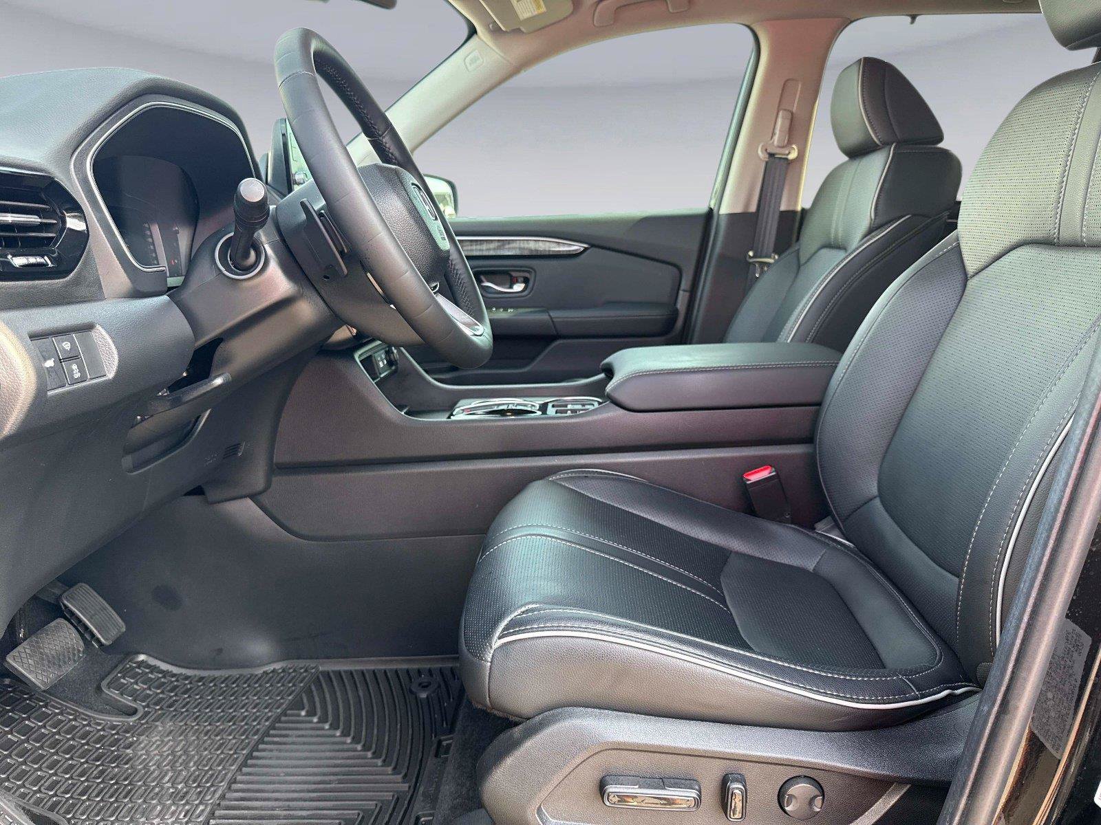 Certified 2025 Honda Pilot Elite image 23