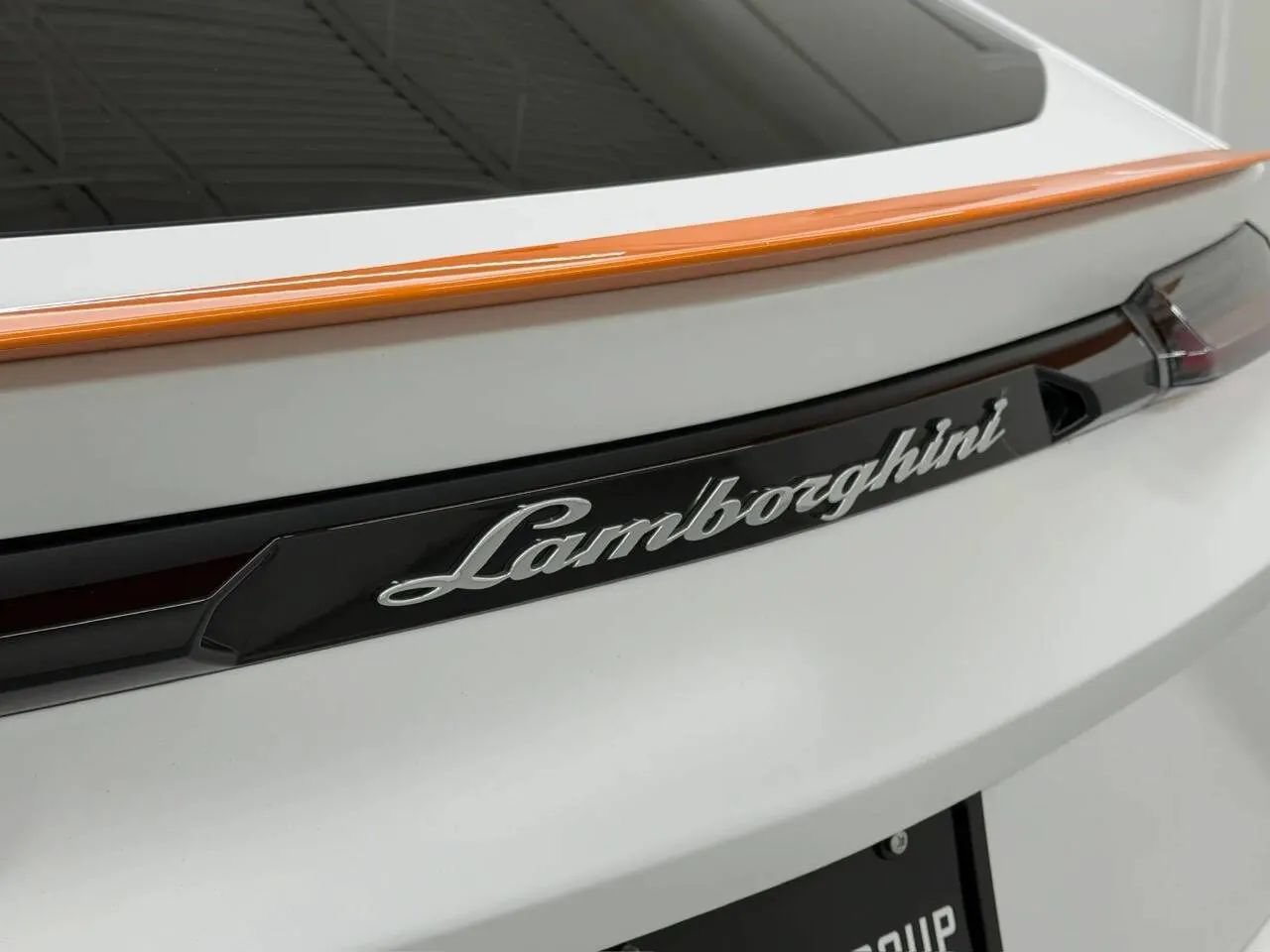 Used 2022 Lamborghini Urus AWD/4WD image 46