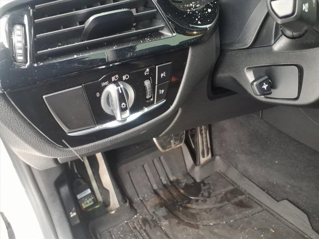 Used 2018 BMW M550i xDrive image 13