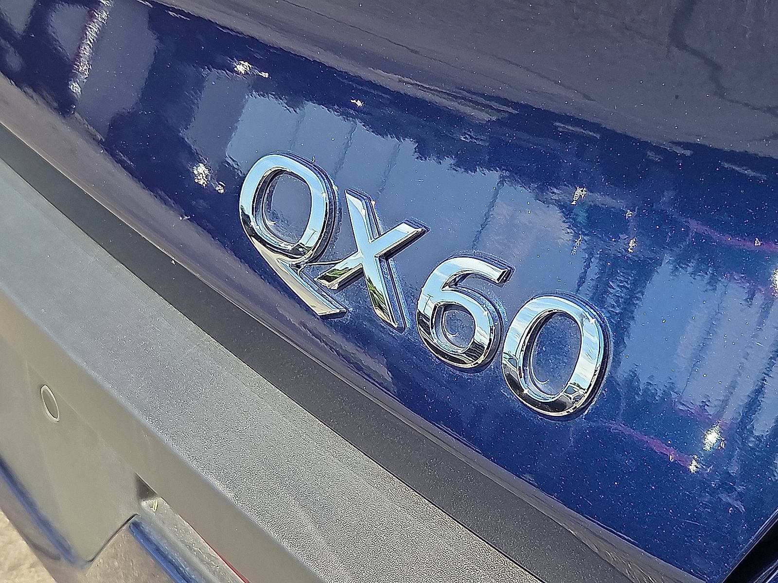 Used 2025 INFINITI QX60 Pure FWD image 8